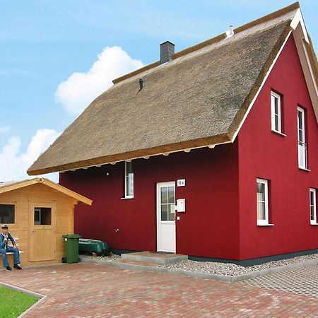 Ferienhaus Lotsenhaus Am Breetzer Bodden In Vieregge Luaran gambar